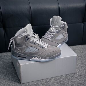 Air Jordan 5 Retro Wolf Grey Men's Sneakers